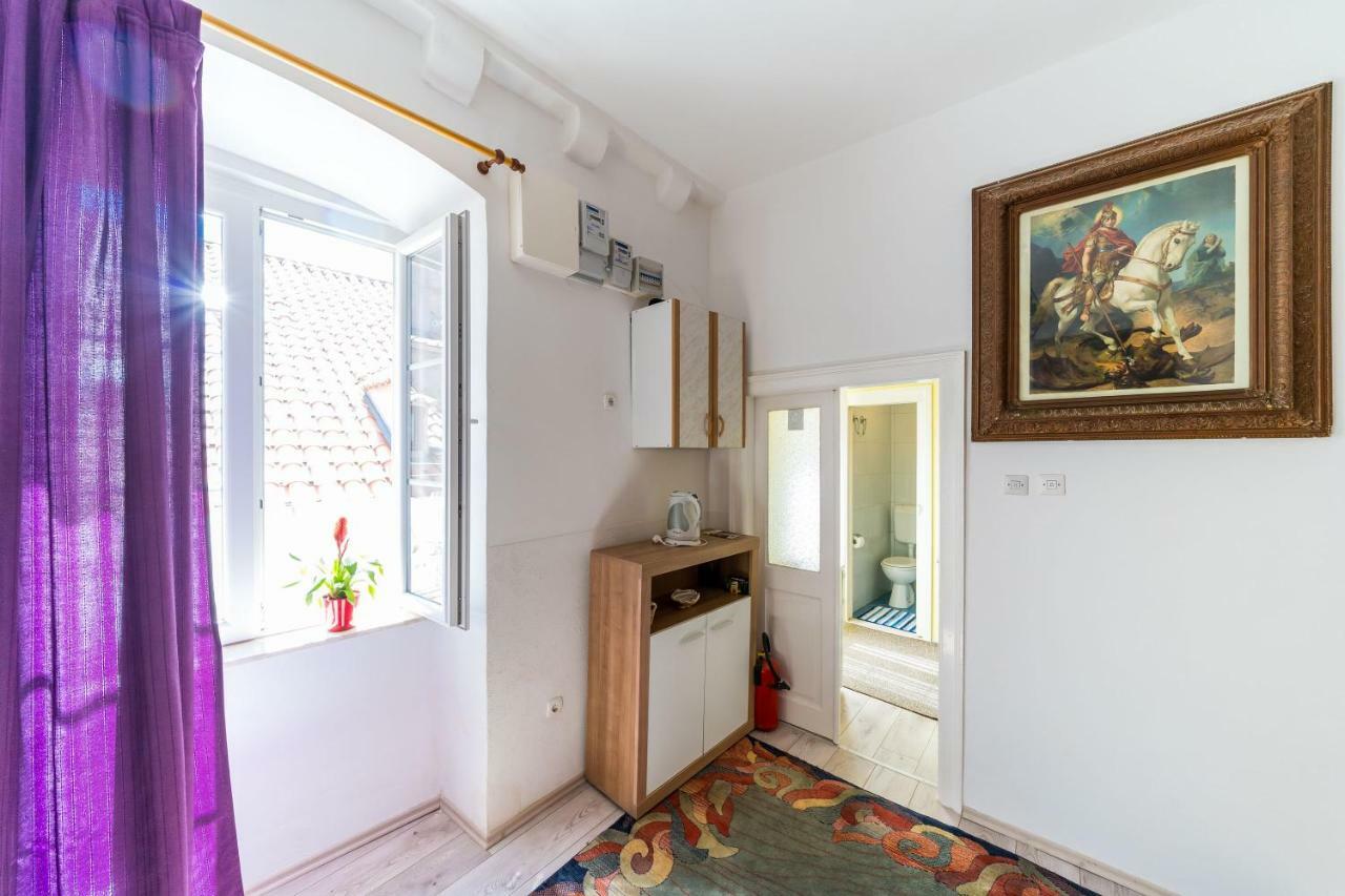 Guest house Katja & Lara 3*
